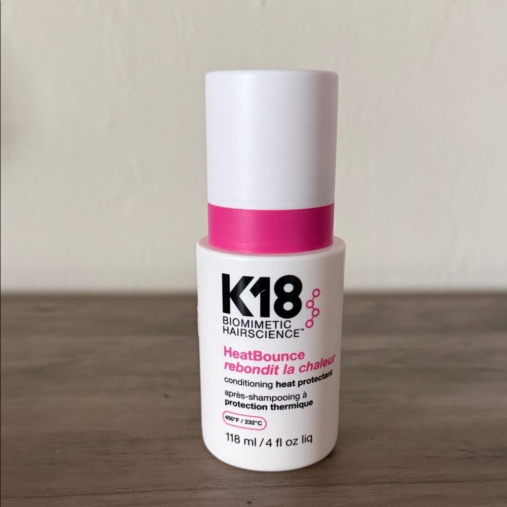 K18 BIOMIMETIC HAIRSCIENCE
HeatBounce™ Leave-In Conditioner Heat Protectant